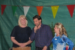 ask-car-rally-sponsor-oak-ridges-retirement-community-is-thankked-by-emcee-scott-mcgillvray-and-ed-teri-hastings_orig